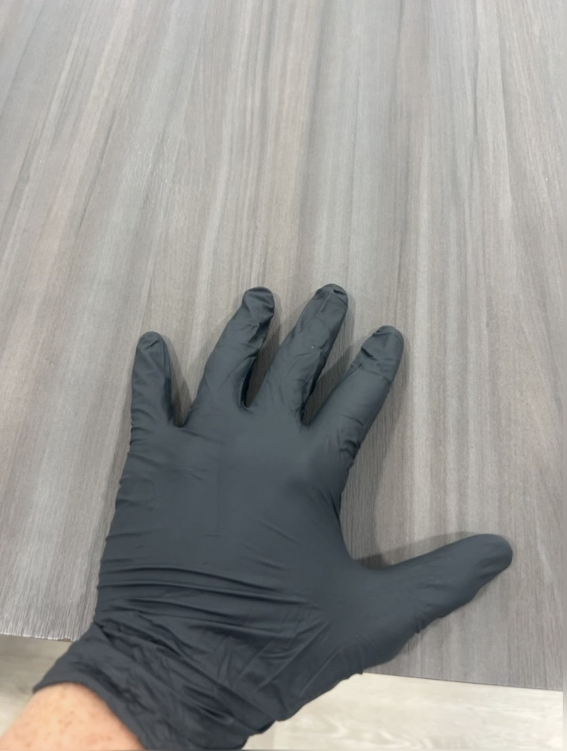 Liberty Safety 2015W DURASKIN« BLACK NITRILE DISPOSABLE GLOVES - Black 10 boxes/case